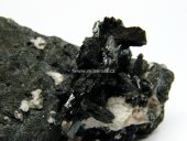 Minerál MANGANIT