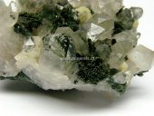 Minerál PUMPELLYIT-(Mg)