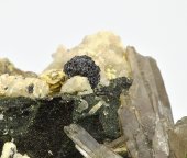 Minerál PYROFANIT