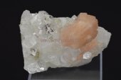 Minerál STILBIT-(Ca), FLUORAPOFYLIT