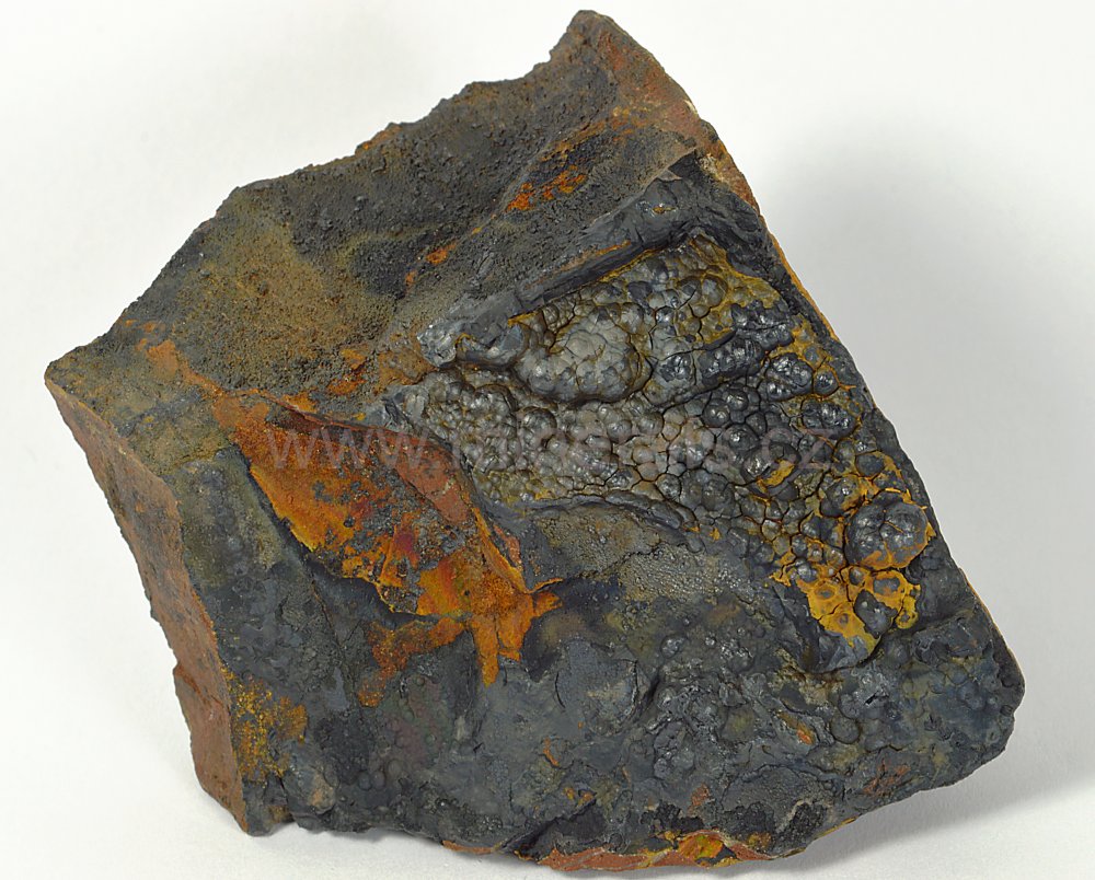 Minerál LITHIOFORIT