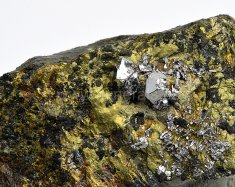 Minerál SPERRYLIT