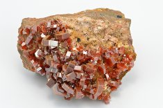 Minerál VANADINIT