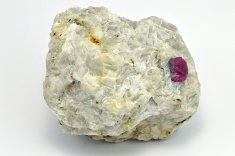 Minerál RUBÍN