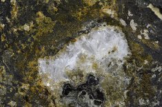 Minerál ZEOFYLIT