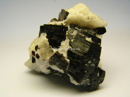 TETRAFERRIFLOGOPIT