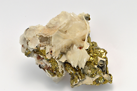 Obrázek KALCIT, PYRIT