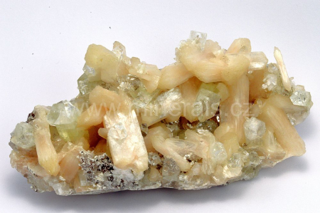 STILBIT-(Ca), FLUORAPOFYLIT