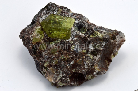 FLUORAPATIT
